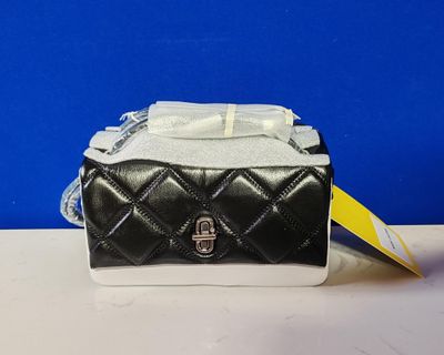 chanel black quilted leather wallet purse with chain strap