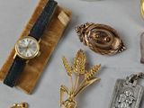 many different types of jewelry on a table