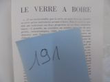 un bout de papier sur lequel est inscrit un chiffre à la main