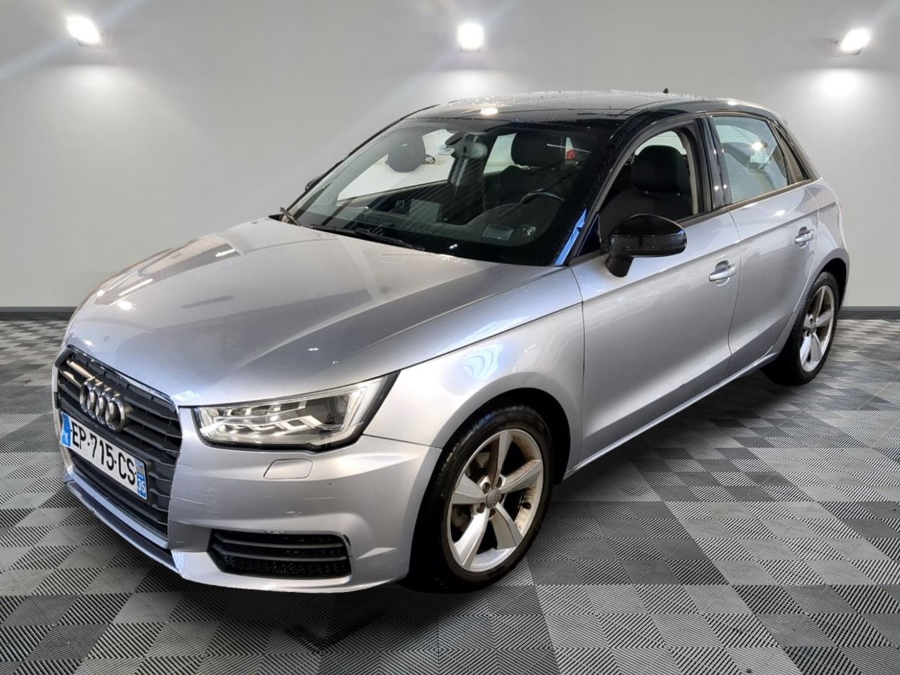 AUDI - A1 SPORTBACK 1.0 TFSI ULTRA 95 AMBIENTE - ES - Mise e…