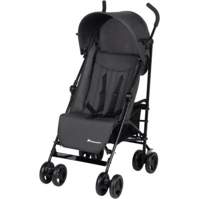 une poussette noire avec un auvent noir et des roues noires