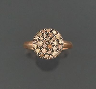 Bague en or rose 18K 750 millièmes, le plateau serti de 29 d…