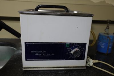 an image of a white machine sitting on a counter