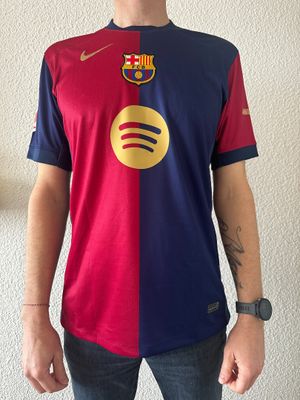 Un Maillot Lamine Yamal, Barcelone, signature joueur certifiée, taille