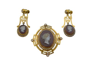 Demi-parure en or 18K (750) comprenant : une broche-pendenti…