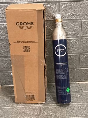 Lot de 4 bouteilles de gaz CO2 GROHE BLUE - Neuves - Date 17… - Photo 1