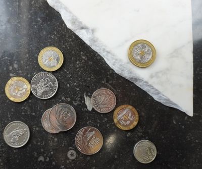 Lot de 11 pièces comprenant : - 4 pièces de 20 FRANCS Mont S…