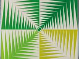 une image représentant un tableau de feuilles de palmier vertes et jaunes