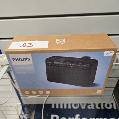 emballage d'un système d'enceintes portables Philips présenté en magasin