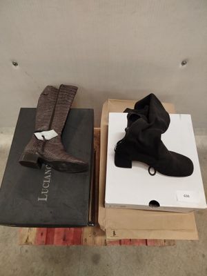 lot de 8 paires de bottes avec boite