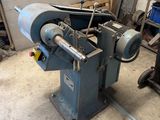 a machine that is sitting in a garage