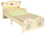 un lit en bois avec une tête et un pied de lit en forme d'ours en peluche