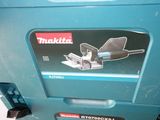 a picture of a machine that is sitting on a table