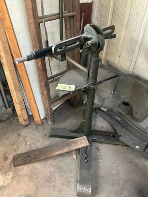 a machine that is sitting in the middle of a room