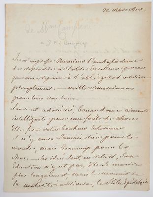 lettre manuscrite écrite à l'encre noire sur une feuille de papier