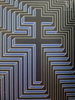 un gros plan sur un livre noir et bleu orné d'une croix