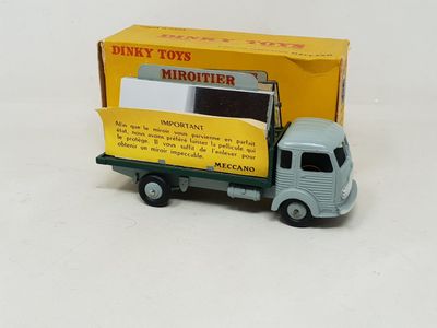 DINKY FRANCE réf 33C Simca Cargo miroitier , nuance peu fréq…
