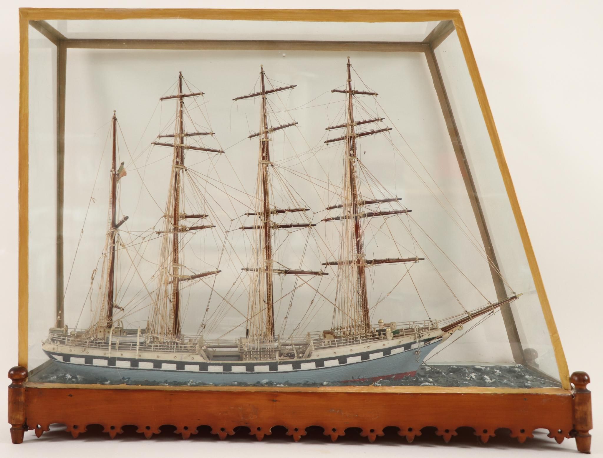 Objets d'art & Curiosités