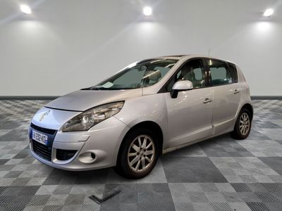 SCENIC III DCI 130 JADE - GO - Mise en service: 25/01/2010 - Vente str