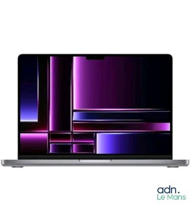 une image montrant un gros plan d'un ordinateur portable posé sur une surface blanche