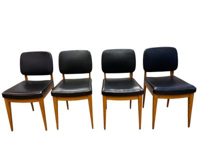 Ensemble de 4 chaises en teck reposant sur un piétement fuse…