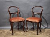 paire de chaises d'appoint françaises du XIXe siècle, de style Louis XVI, en noyer