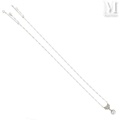 Ensemble collier et boucles d'oreilles en argent sterling avec des pierres blanches
