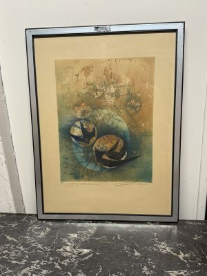 tableau représentant deux chats dans un bol posé sur une table près d'un mur