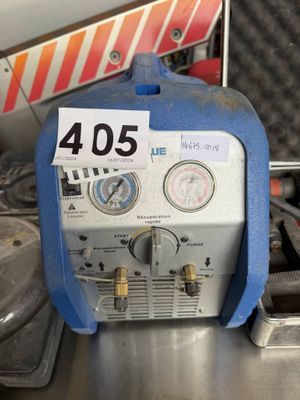 a machine that is sitting on top of a table