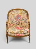 Paire de bergères gondoles, assise enveloppante, accotoirs à… (photo 3)