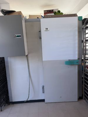 Une chambre froide TECHNOBLOCK, année 2004 modèle AN050 mote…