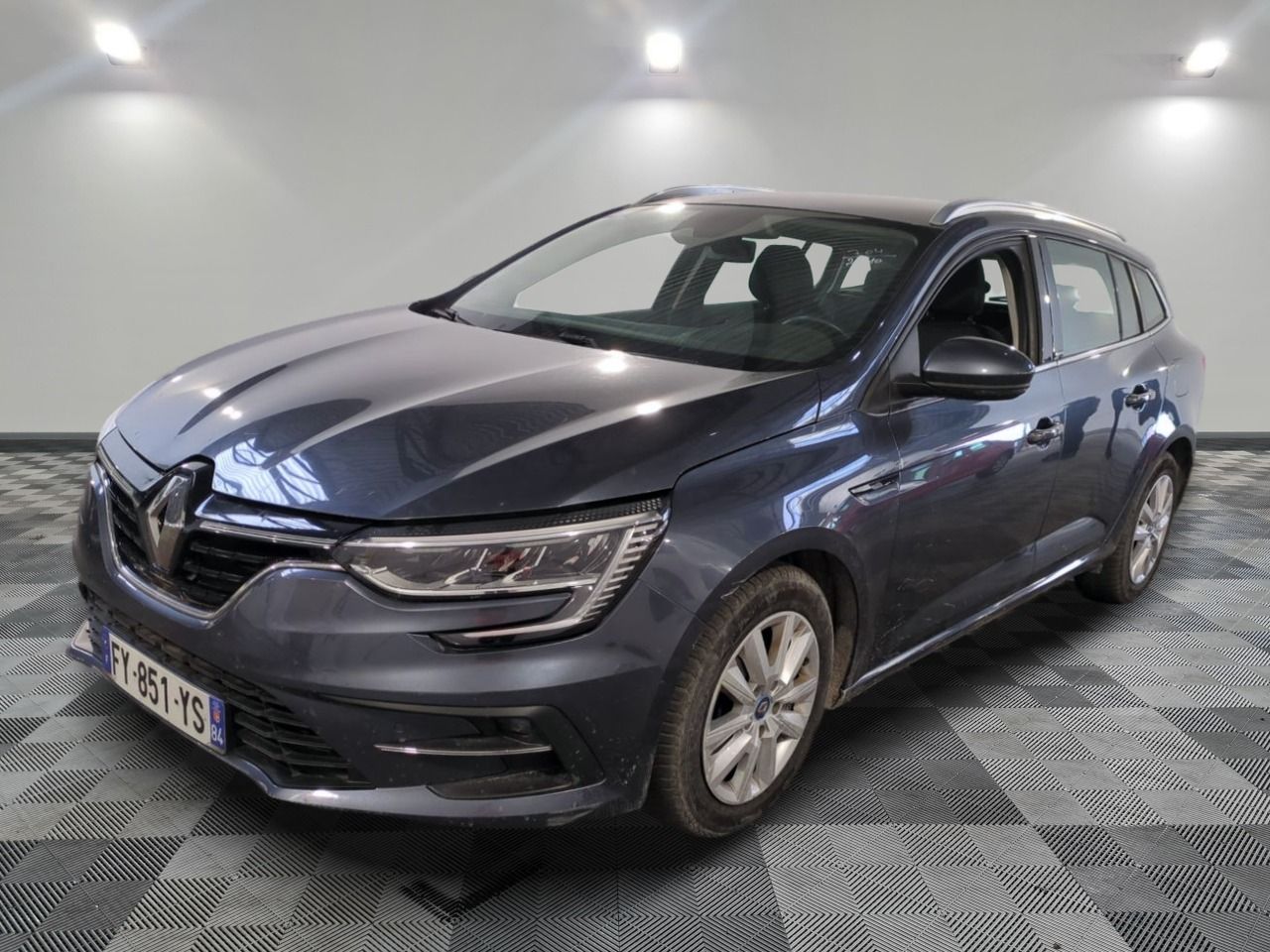 RENAULT - MÉGANE IV ESTATE E-TECH PLUG-IN HYBRIDE 160 BUSINE…