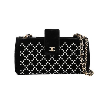 Marque : Chanel Modèle : Sac bandoulière chaîne