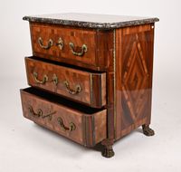 Petite commode en placage de palissandre marqueté, ouvrant p… (photo 4)