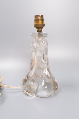 Pied de lampe en cristal torsadé
