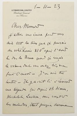 une lettre manuscrite du président de la République française à son épouse