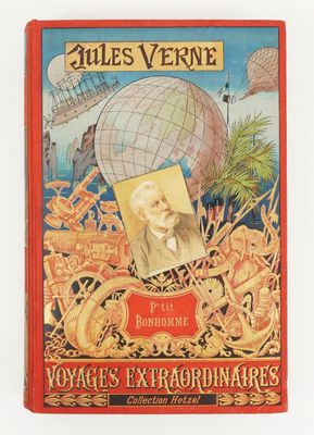 un vieux livre avec l'image d'un homme dessus