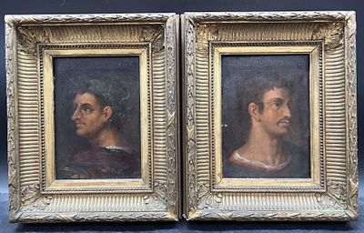 une paire de portraits représentant un homme et une femme, dans des cadres dorés
