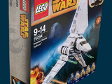 une boîte contenant un ensemble Lego Star Wars