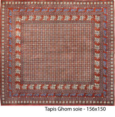 a red and blue rug with a square design on it