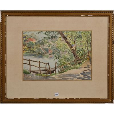 une peinture à l'huile représentant un paysage fluvial avec un pont et des arbres