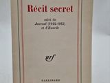 la couverture d'un livre sur laquelle figure un titre en rouge et blanc