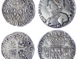quatre pièces d'argent surmontées d'une couronne et d'un bouclier