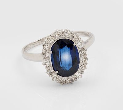 une bague en saphir et diamant