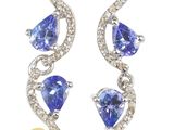 paire de boucles d’oreilles en oplite, saphir et diamant