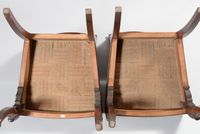 Paire de chaises en acajou et placage d'acajou, les pieds an… (photo 4)