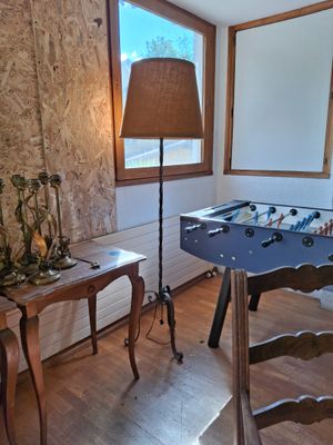 un baby-foot dans un coin du salon
