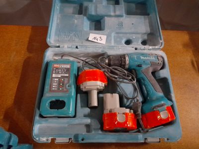 Visseuse sans fil Makita 6281D avec chargeur et 3 accûts - Photo 1