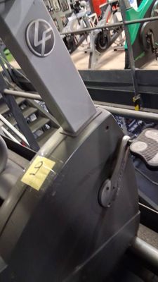 Vélo allongé Life Fitness 95Ri (9).