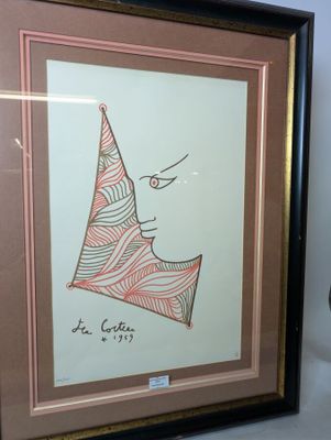 tableau encadré représentant un dessin de voilier avec un oiseau en arrière-plan